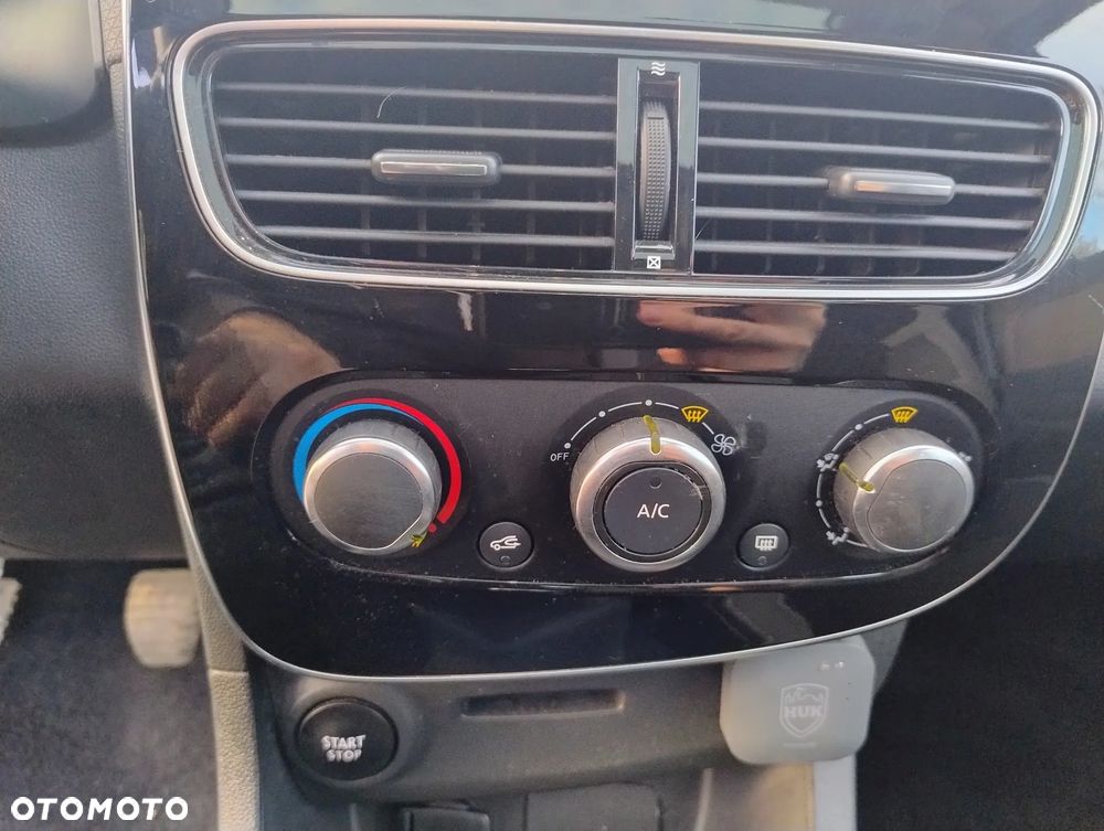 Renault Clio (Energy) TCe 90 Start & Stop INTENS - 16