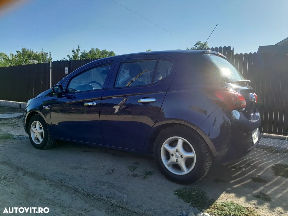 Opel Corsa 1.2 TWINPORT ECOTEC Active - 20