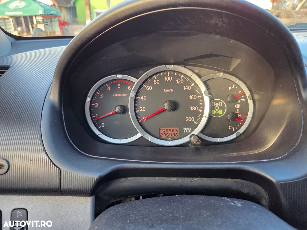 Mitsubishi L 200 - 7