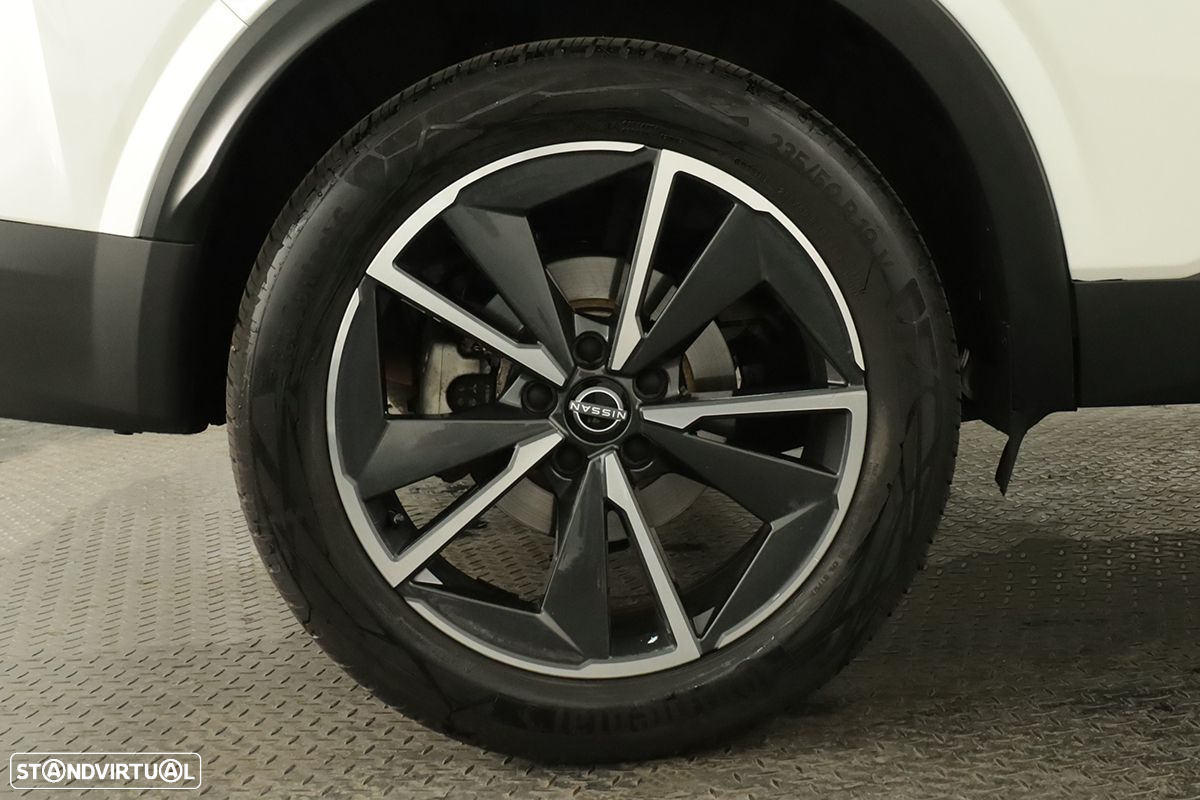 Nissan Qashqai 1.3 DIG-T Tekna SKY - 5