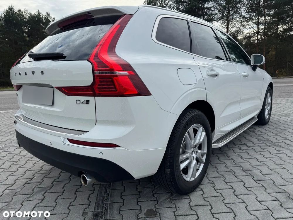 Volvo XC 60 D4 Momentum - 7