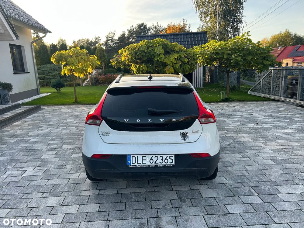 Volvo V40 Cross Country D2 Powershift Momentum - 4