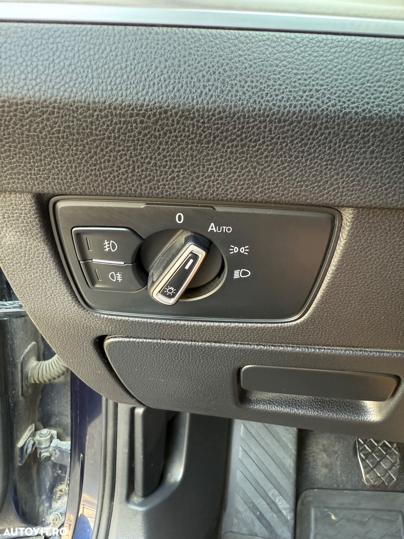 Volkswagen Passat 2.0 TDI Highline - 23