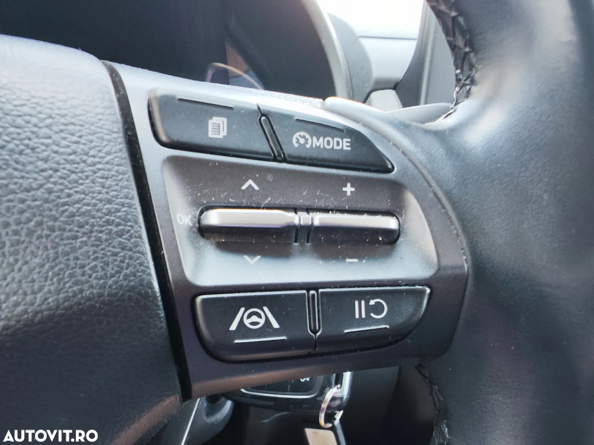 Hyundai KONA 1.0 T-GDI 120 CP 6MT 2WD Comfort - 25
