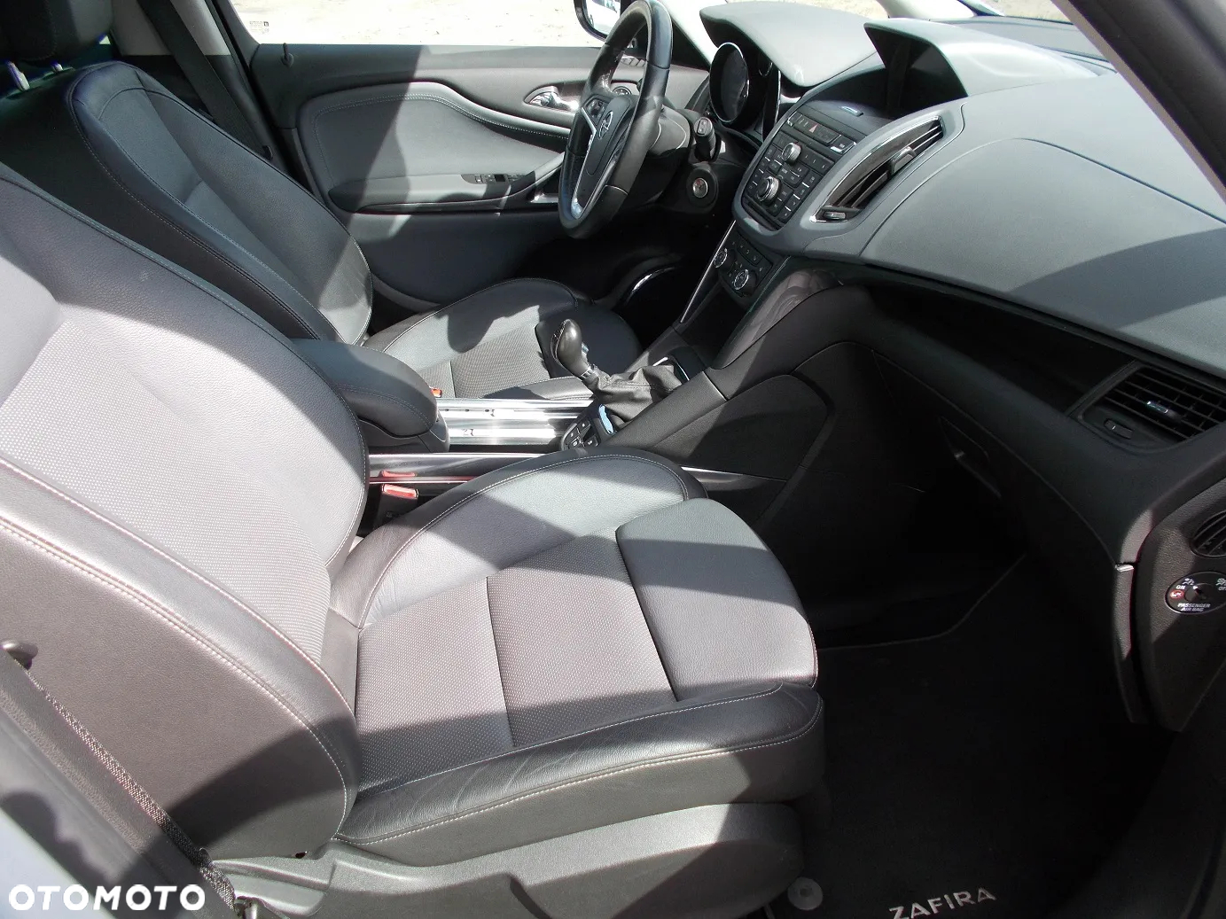 Opel Zafira Tourer 2.0 BITurbo CDTI Start/Stop Sport - 11