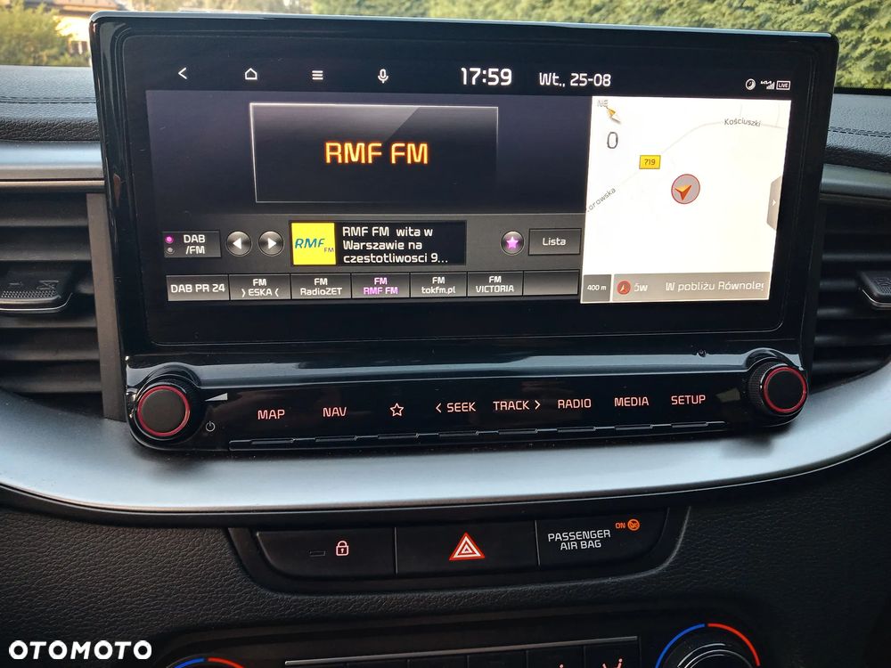 Kia Ceed 1.5 T-GDI M - 22