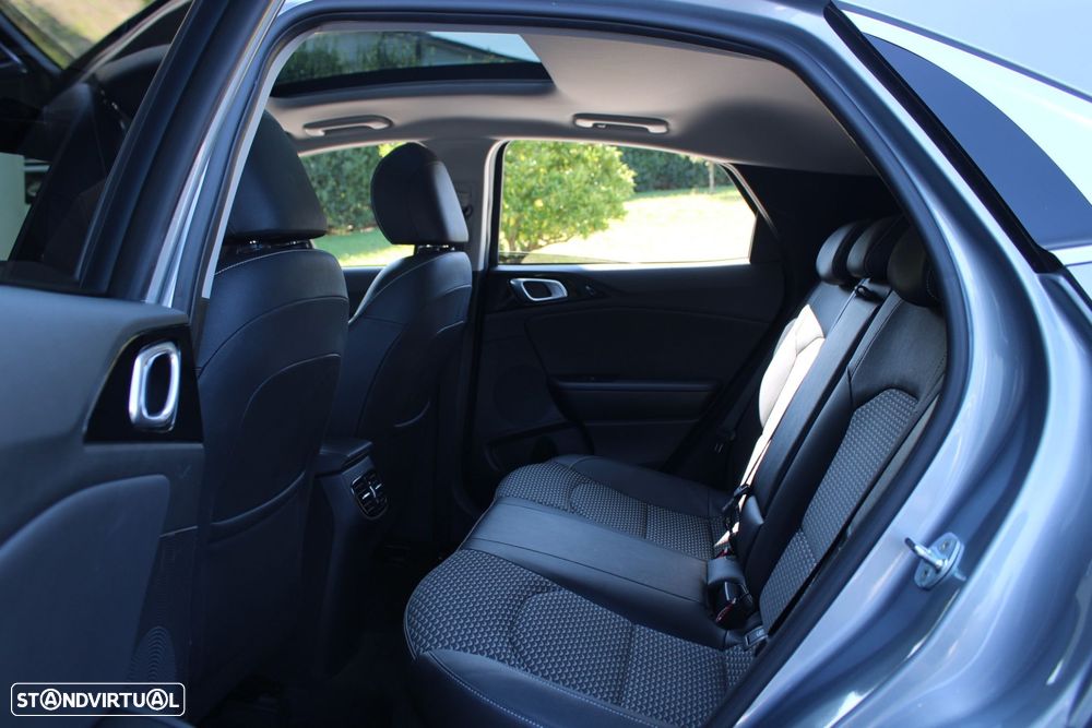 Kia XCeed 1.6 GDi PHEV First Edition+SRF - 6