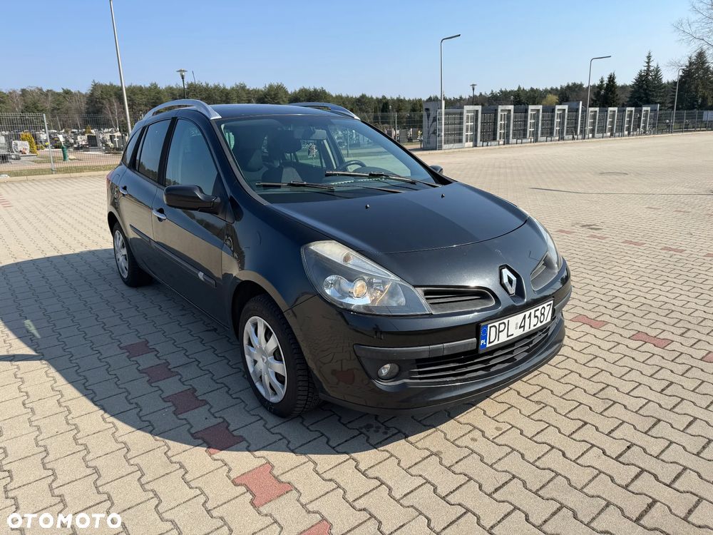 Renault Clio - 2