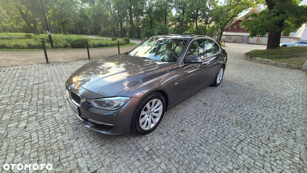 BMW Seria 3 - 1