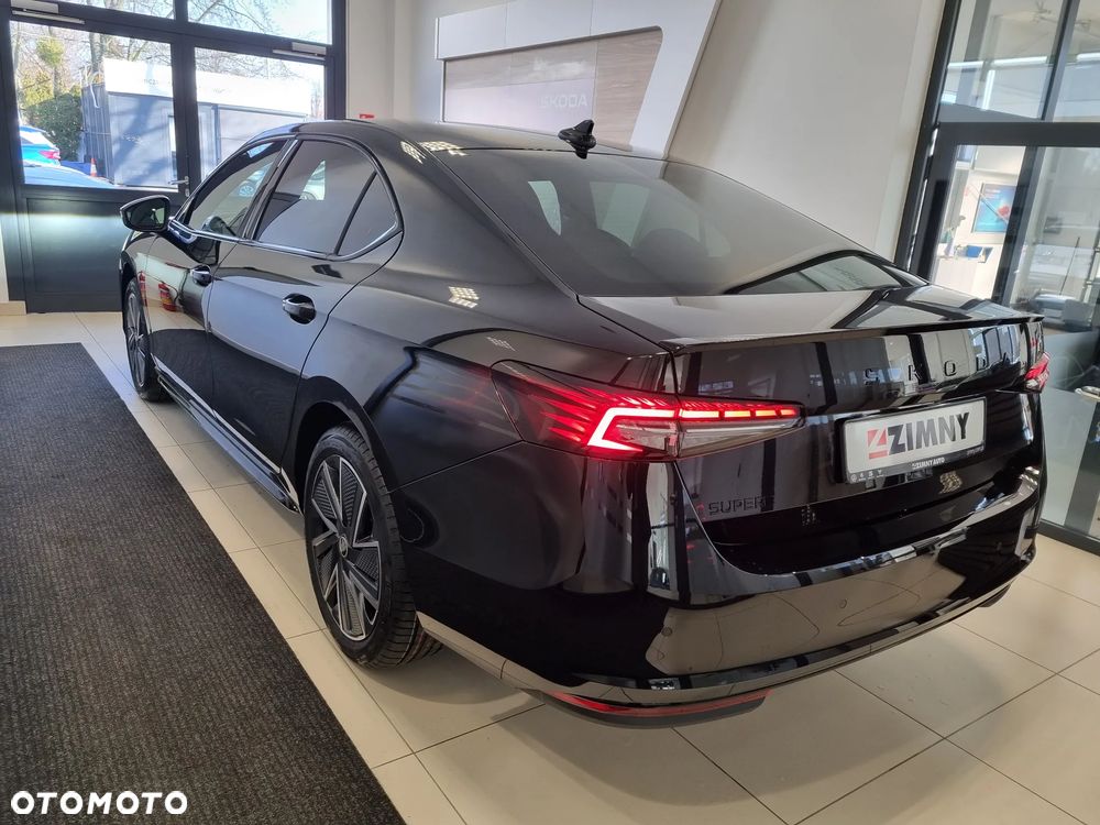 Skoda Superb 2.0 TSI Sportline DSG - 5