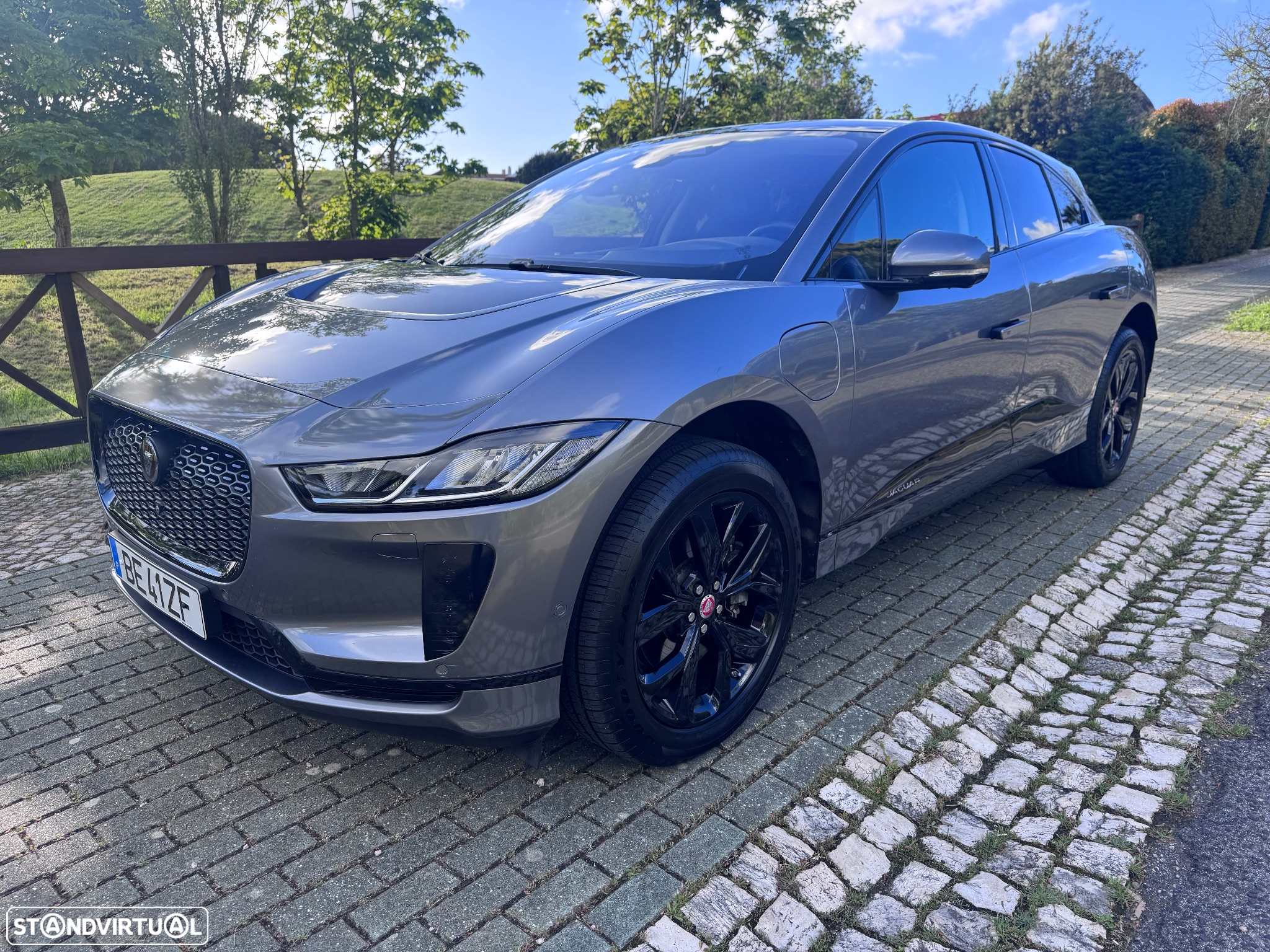 Jaguar I-Pace EV400 AWD S - 3