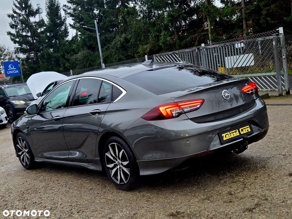 Opel Insignia 1.5 T Innovation S&S - 8
