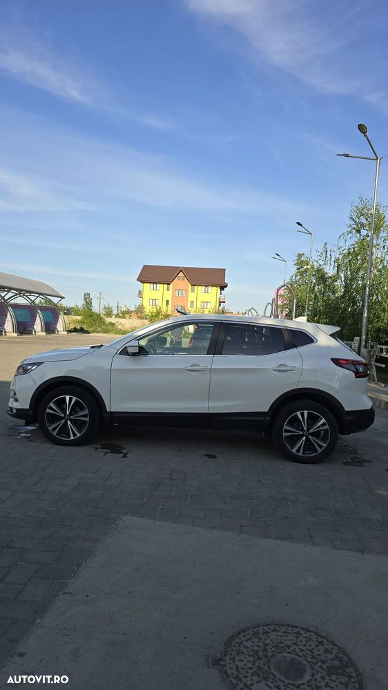 Nissan Qashqai 1.3 157CP 2WD N-Connecta - 2