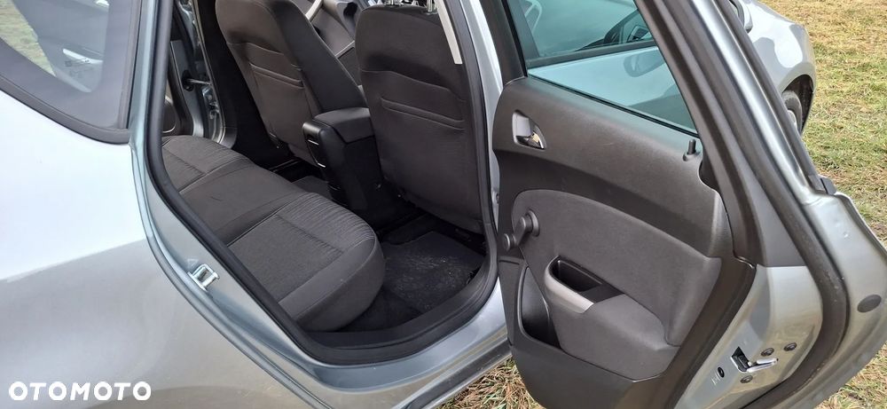 Opel Astra 1.4 Active EU6 - 22