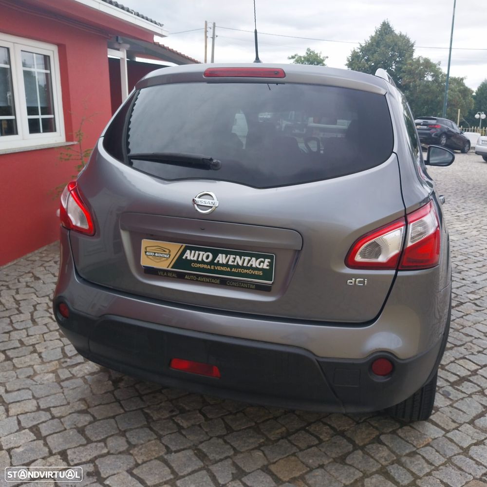 Nissan Qashqai +2 1.6 dCi Tekna Premium 18 - 17