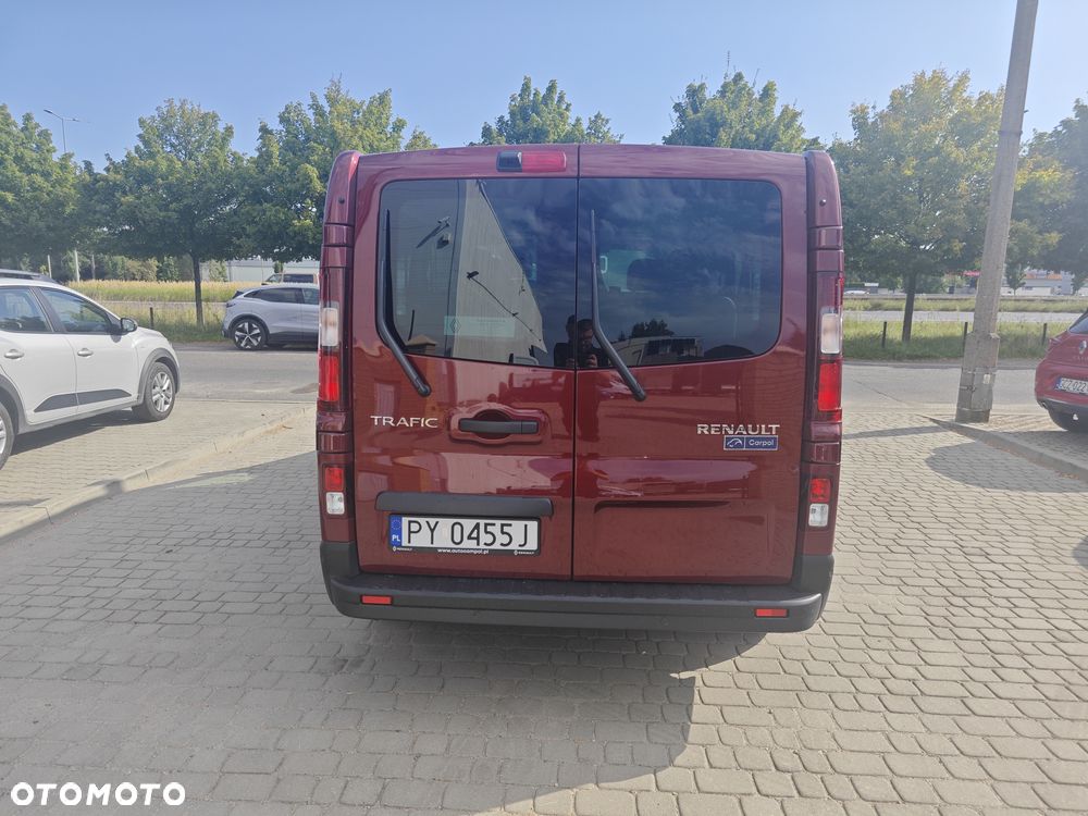 Renault Trafic Grand 2.0 dCi - 6