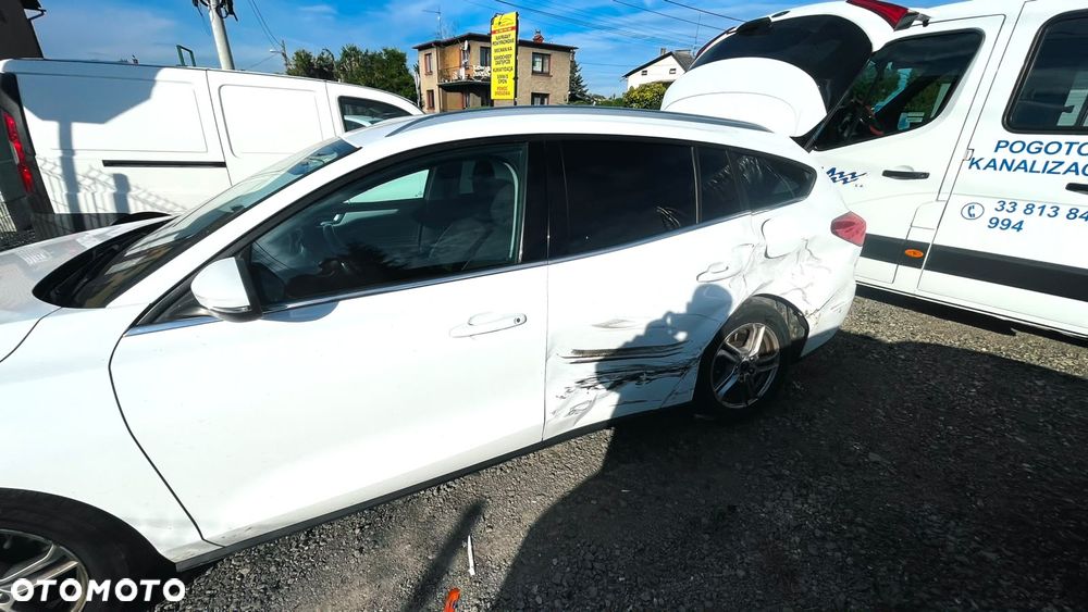 Ford Focus - 4
