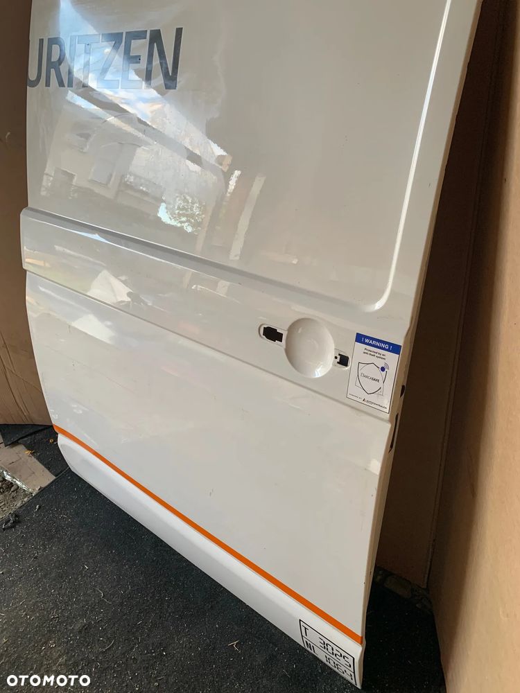 Drzwi boczne przesuwne prawe VW T6 T5 pełne białe - 5