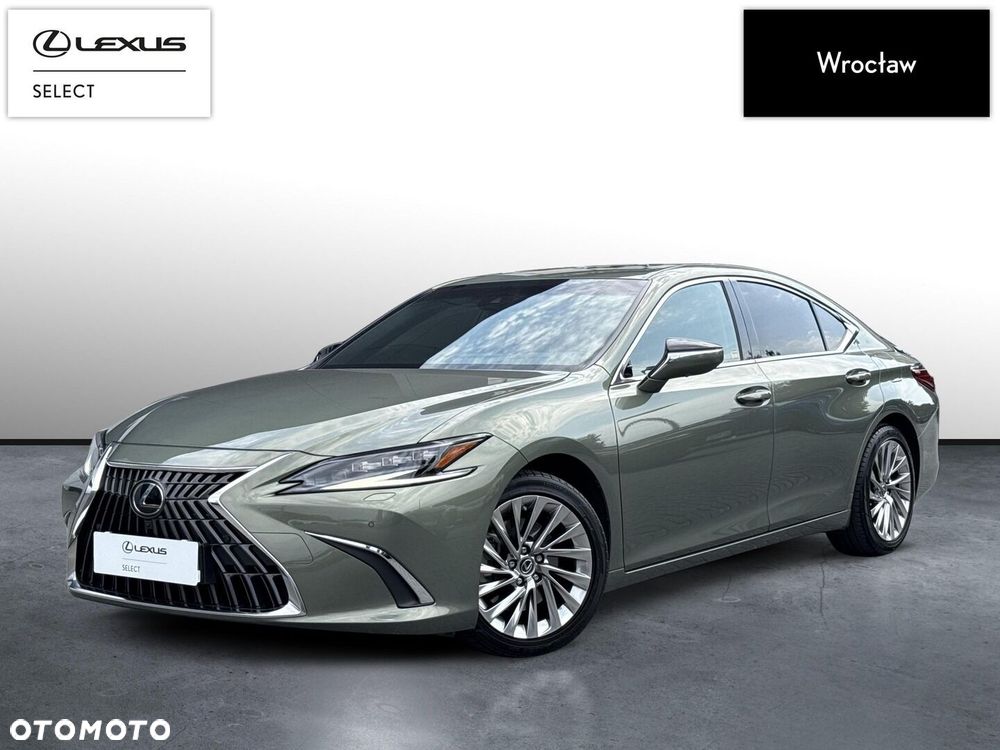 Lexus ES 300h Omotenashi - 1