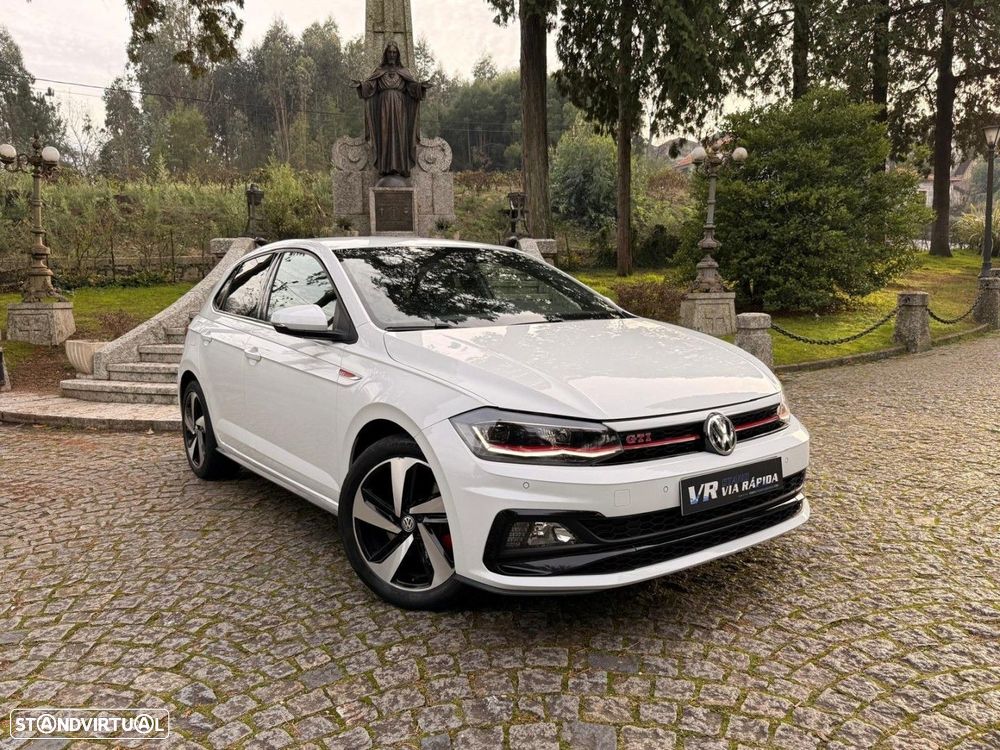 VW Polo 2.0 TSI DSG GTI - 26