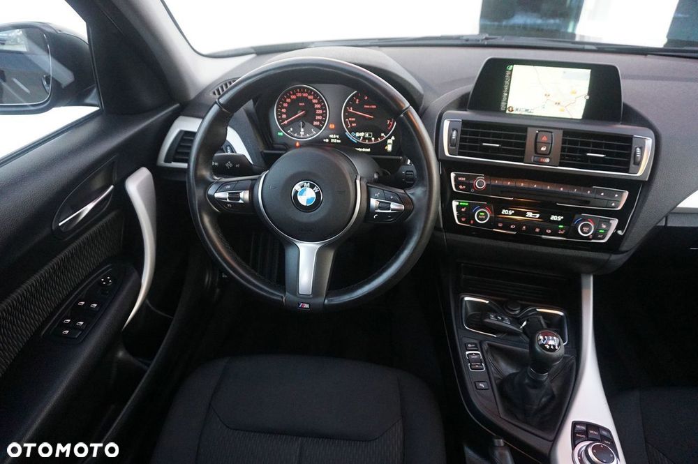 BMW Seria 1 116i M Sport - 5