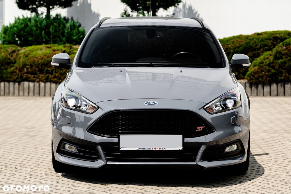Ford Focus 2.0 TDCi ST - 7