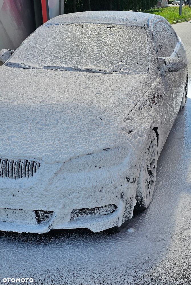 BMW Seria 3 335i - 4