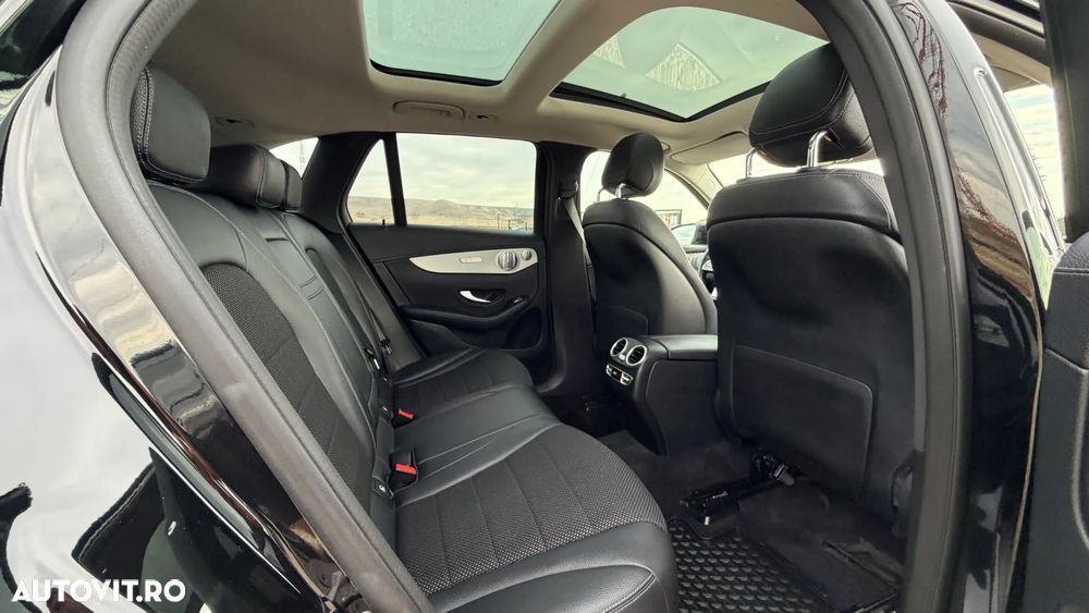 Mercedes-Benz GLC 200 4MATIC MHEV - 5