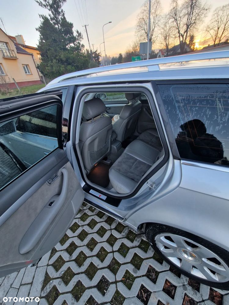 Audi A4 Avant 2.0 TDI Multitronic - 8