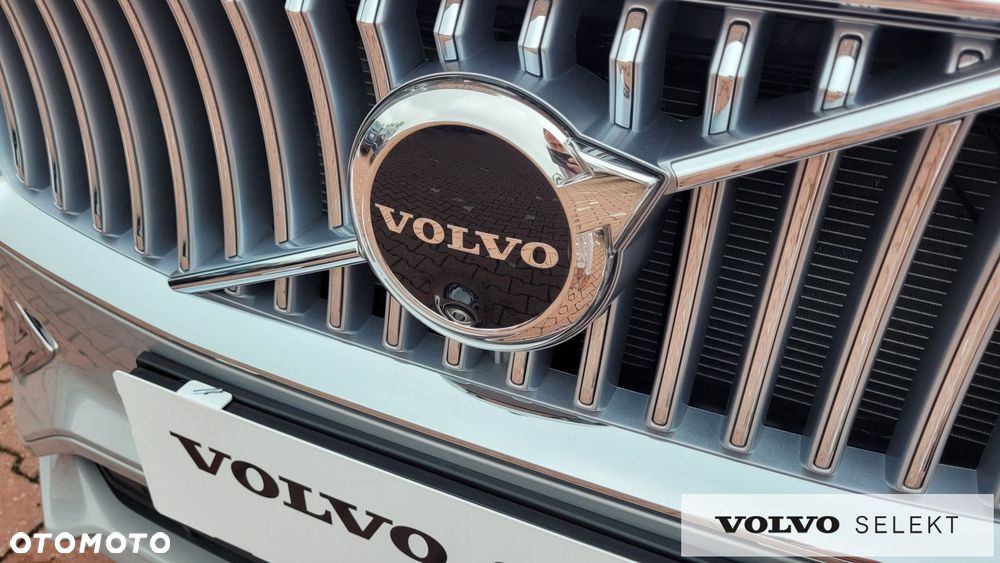 Volvo XC 90 - 12