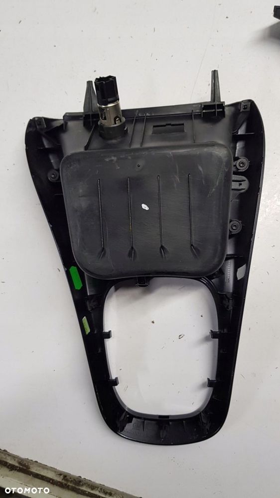 kratka dekor listwa Opel Adam - 13