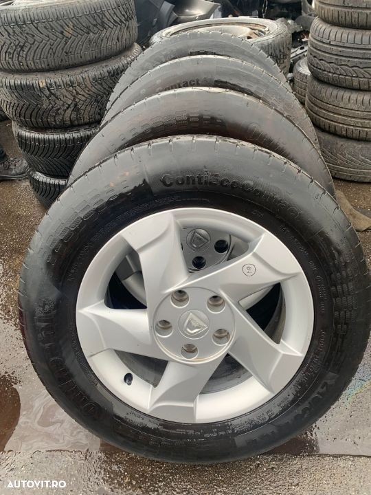 Vand set de jante aliaj cu cauciucuri Dacia Duster ET50 215/65/ R16, cod 5200810243 - 1