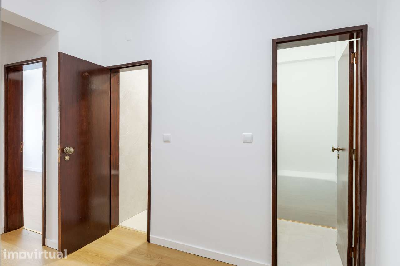 Cacém | T1 Totalmente Remodelado | Um Apartamento que Surpreende - Grande imagem: 4/17