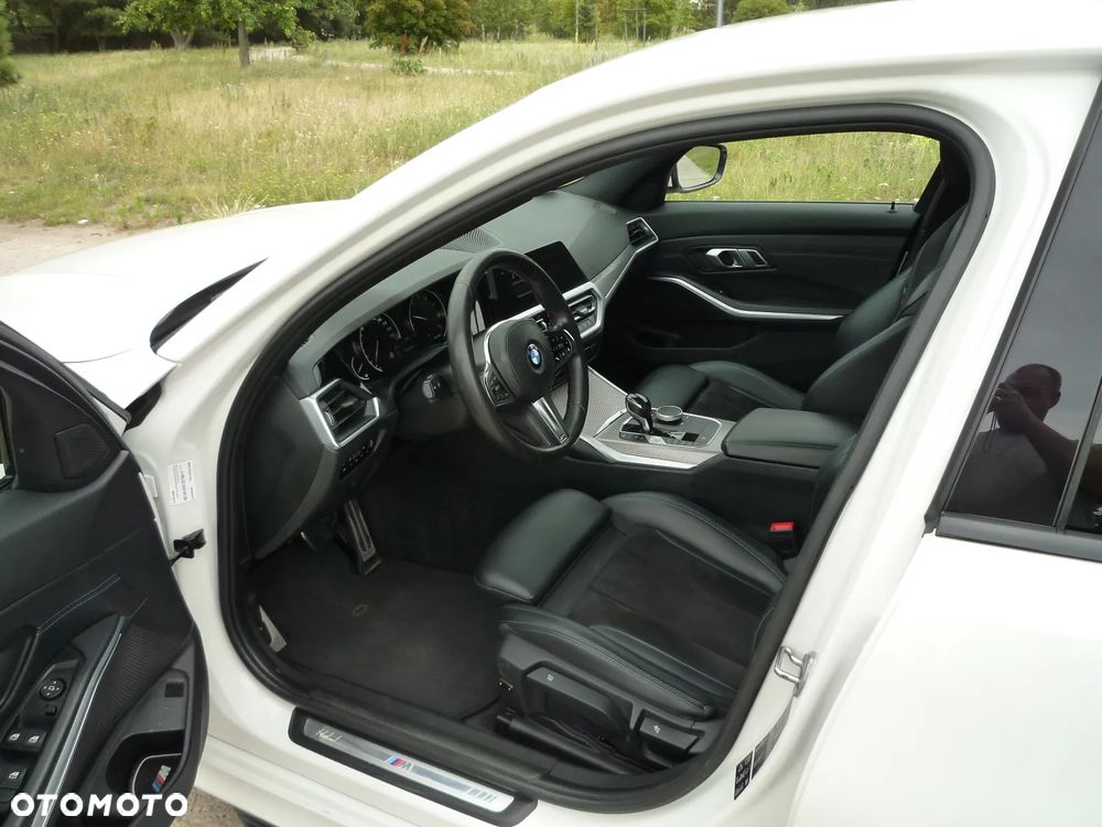 BMW Seria 3 330i M Sport sport - 20