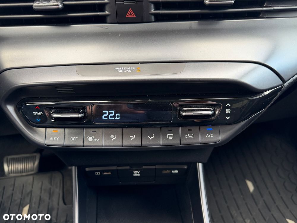 Hyundai i20 - 20