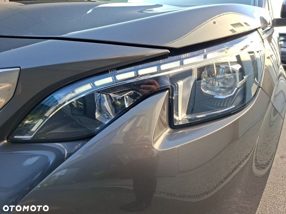 Peugeot 5008 1.5 BlueHDi Allure S&S - 13