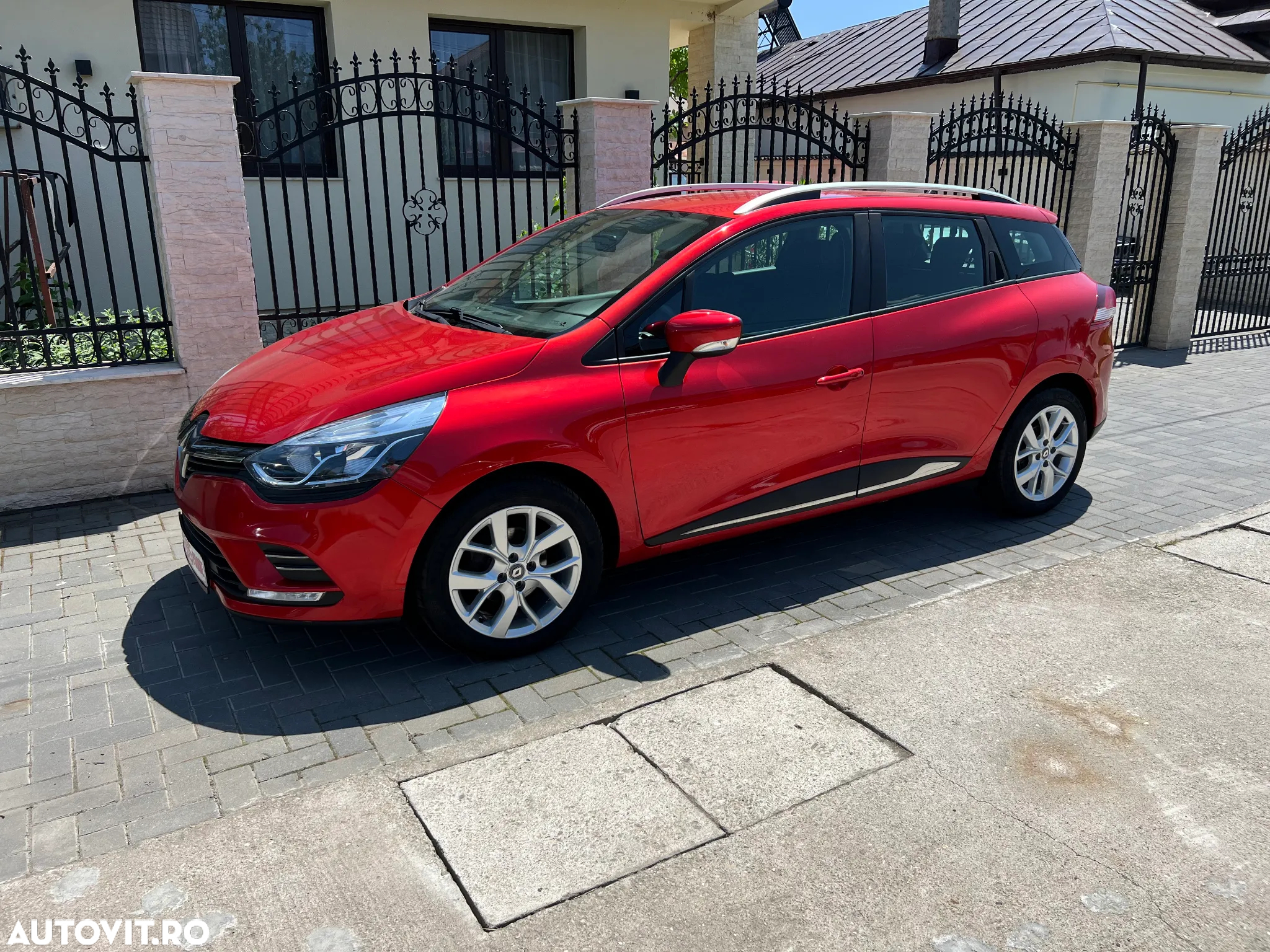 Renault Clio Grandtour (Energy) TCe 90 Start & Stop LIMITED - 20