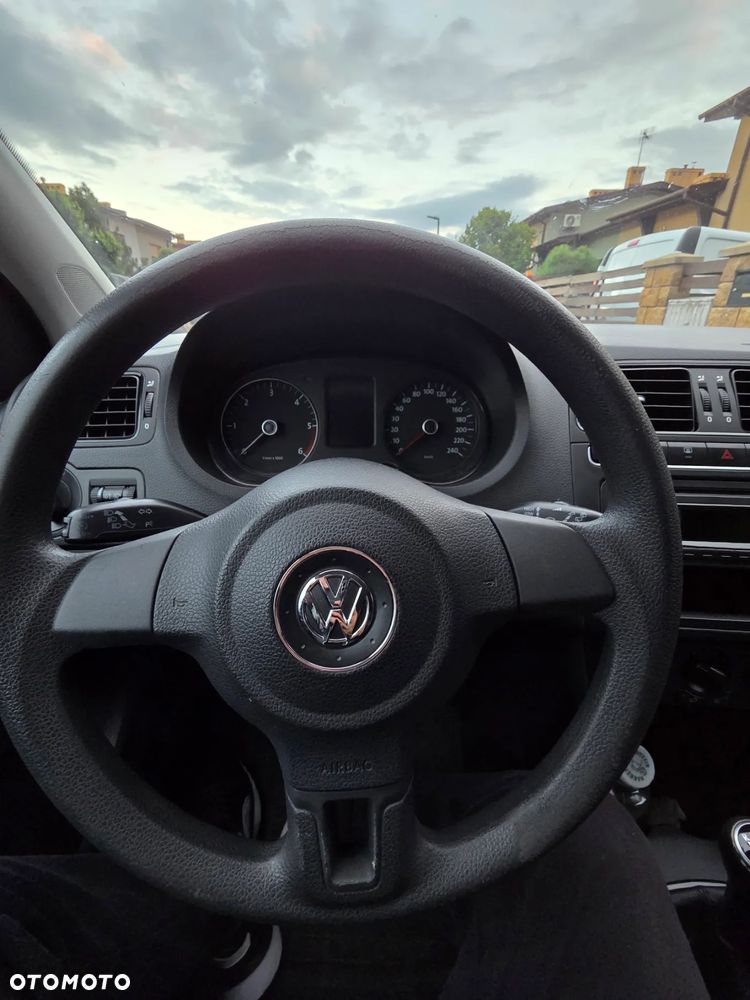 Volkswagen Polo - 10
