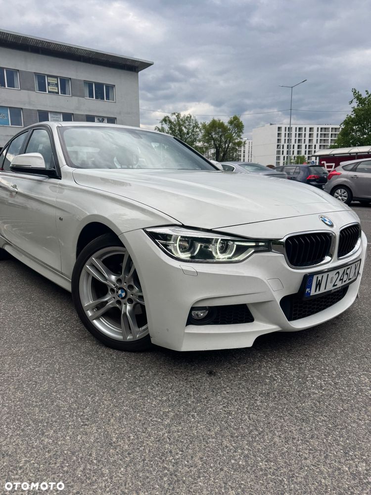 BMW Seria 3 318i - 1