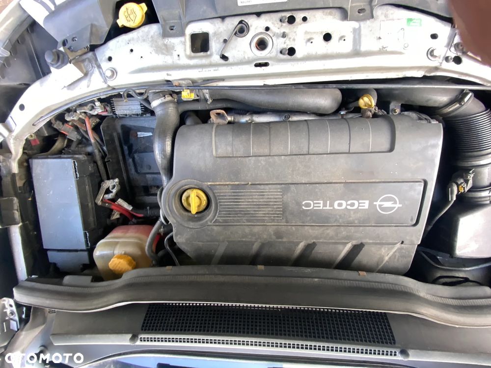 Opel ZAFIRA  B Lift na części - 5
