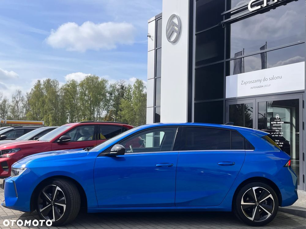 Opel Astra 1.2 T Elegance S&S - 4