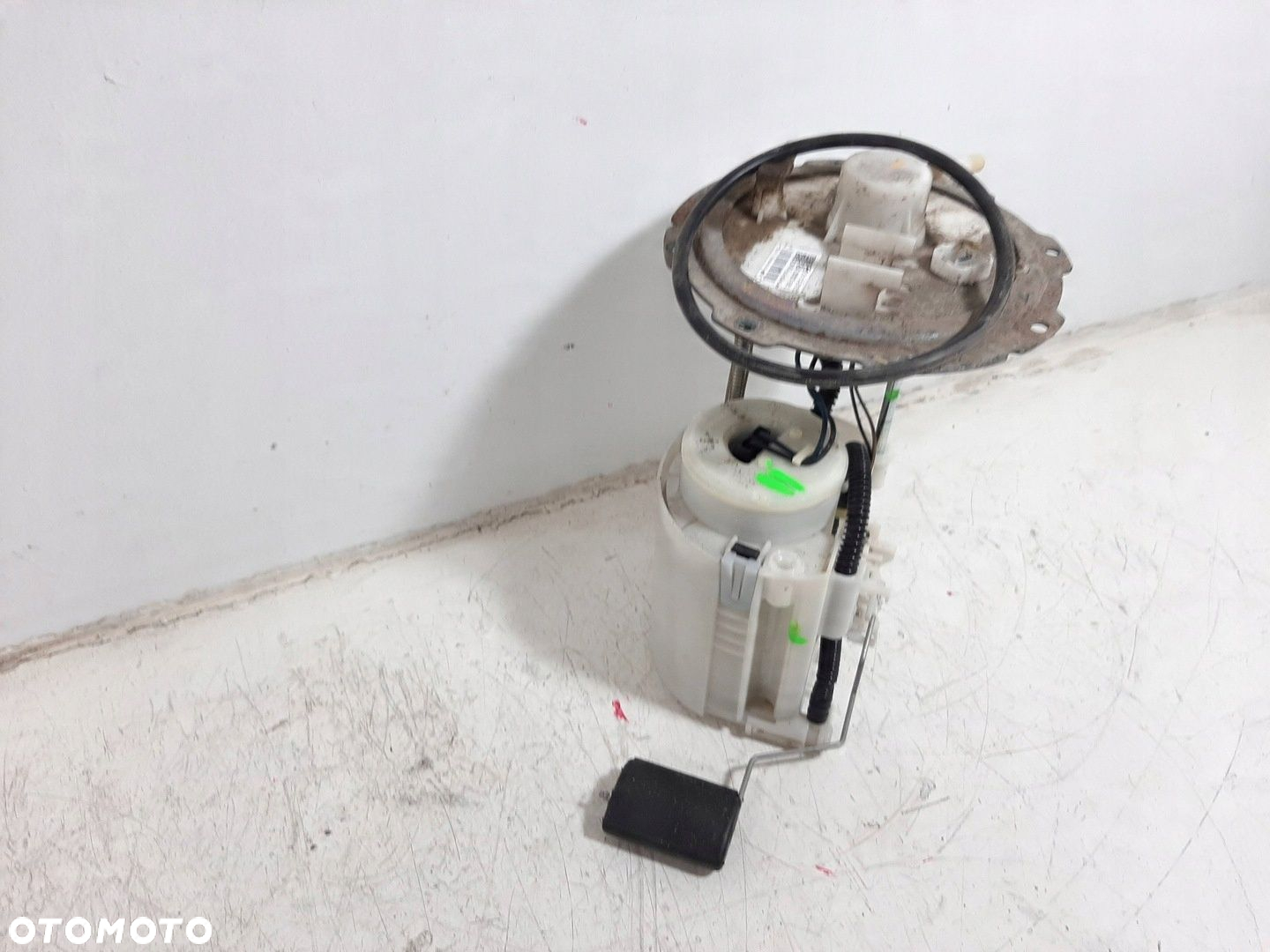 HYUNDAI ELANTRA V LIFT 1.6 16V 14R POMPA PALIWA 31110-2V210 - 3