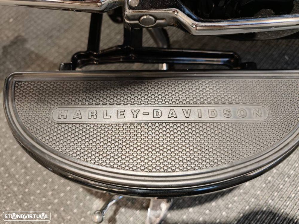 Harley-Davidson Softail 1800 SLIM S FLSS MILITARY EDITION - 15