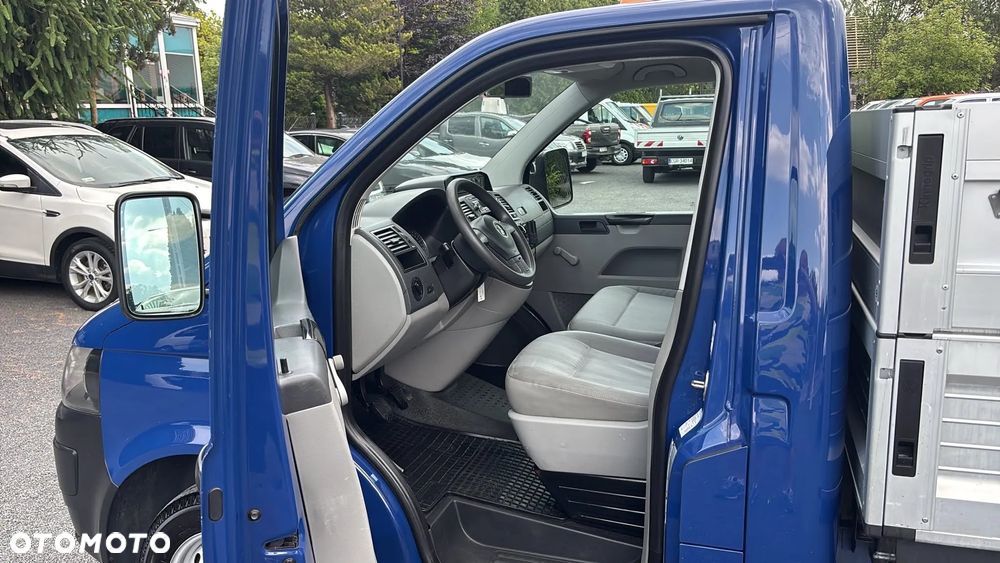 Volkswagen Transporter T5 - 13