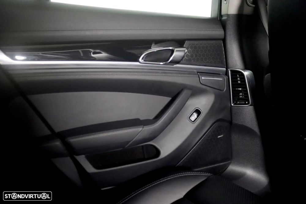 Porsche Panamera S Hybrid - 20