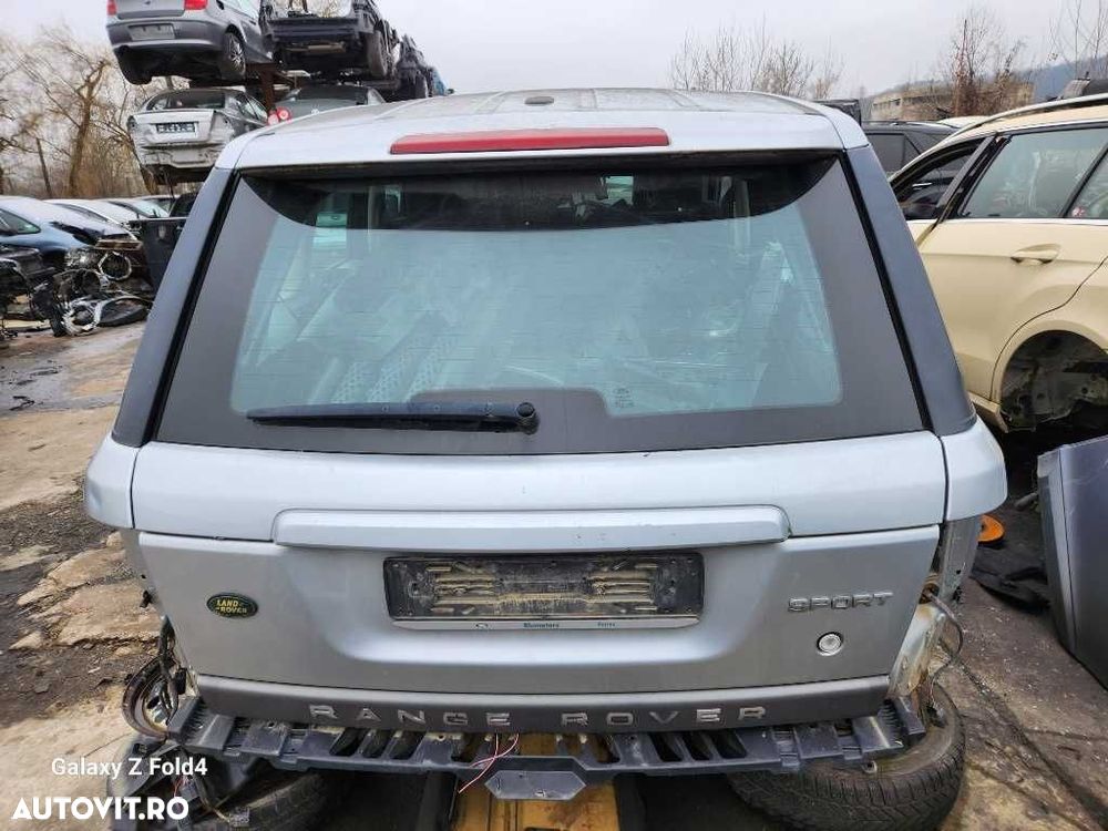 Haion dezechipat + luneta Range Rover Sport 2010 - 1