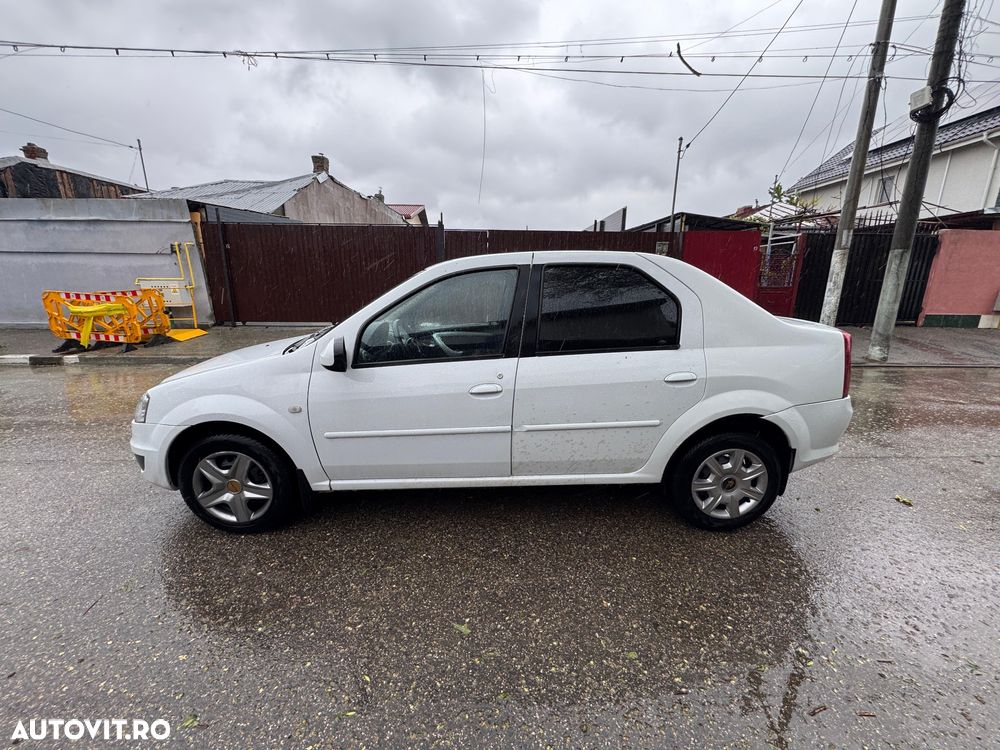 Dacia Logan - 6