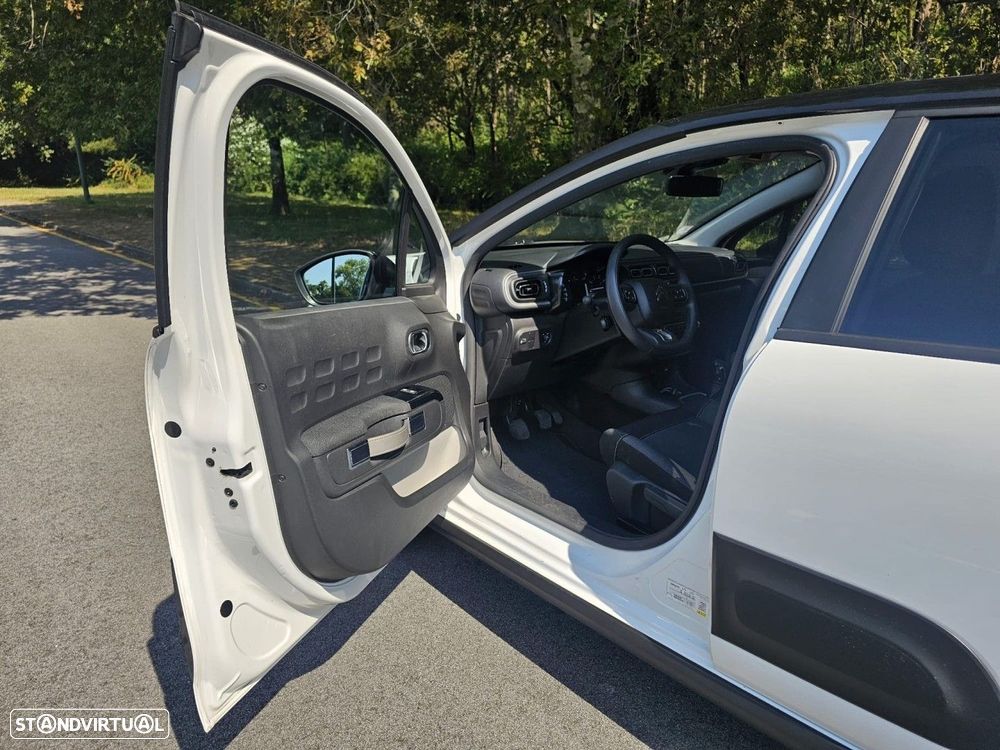 Citroën C3 1.2 PureTech Shine - 6