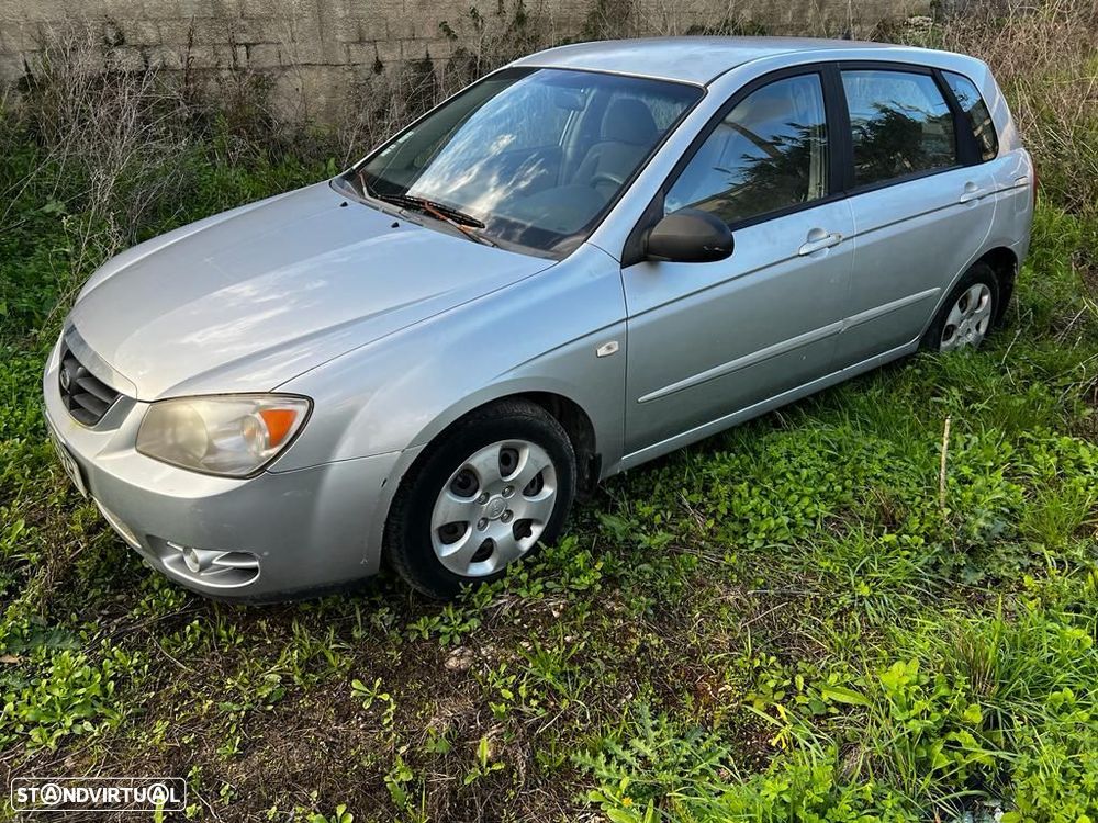 kia Cerato diesel para pecas - 2