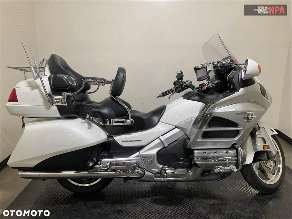 Honda GL - 37